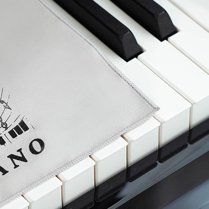 Trójkątna osłona na klawiaturę – Keyboard Cover recenzja i cena